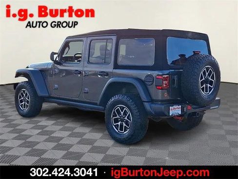 Certified 2024 Jeep Wrangler Unlimited Rubicon image 4
