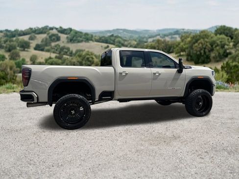 Used 2026 GMC Sierra 2500 AT4 w/ AT4 Premium Plus Package AWD/4WD image 11