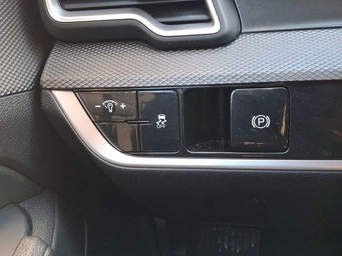 Used 2023 Kia Sportage LX image 22