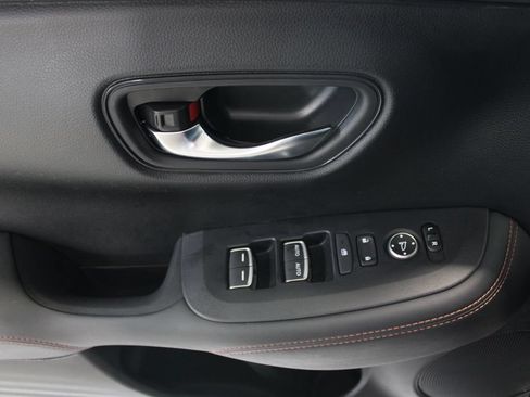 Used 2024 Honda HR-V Sport image 7