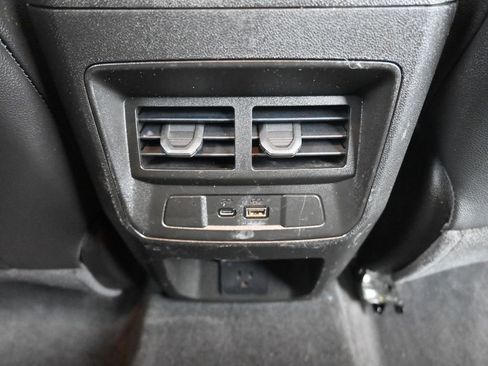 Used 2023 GMC Canyon AT4 w/ AT4 Premium Package image 30