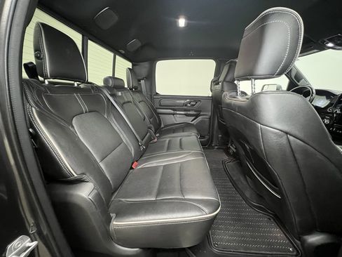 Used 2022 RAM 1500 Limited w/ Body-Colour Bumper Group image 8