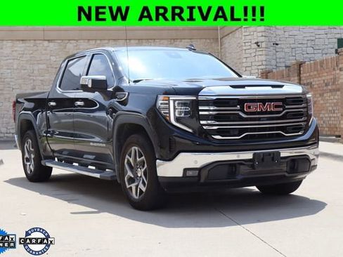 Certified 2024 GMC Sierra 1500 SLT RWD image 1