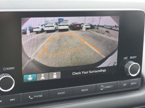 Certified 2023 Honda HR-V LX image 4