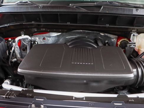 Used 2020 Chevrolet Silverado 1500 Custom w/ Custom Value Package image 30