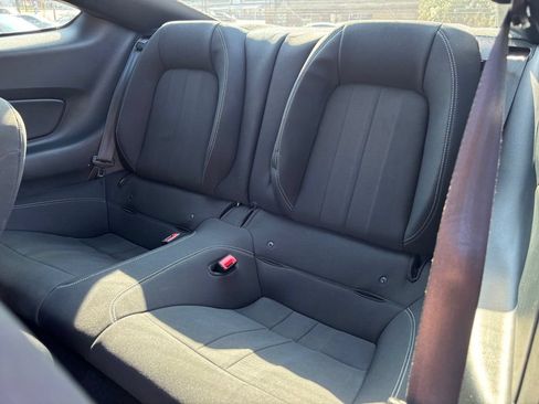 Used 2019 Ford Mustang Coupe RWD image 18