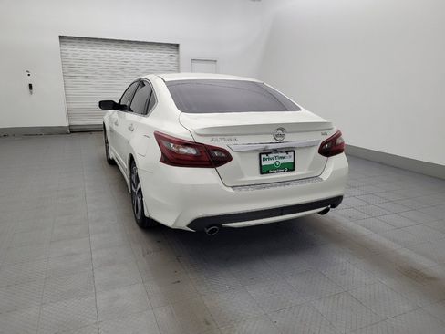 Used 2017 Nissan Altima 2.5 SR image 6