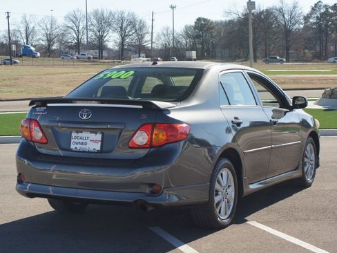 Used 2010 Toyota Corolla S image 12