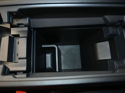 Used 2023 Nissan Rogue SV image 19