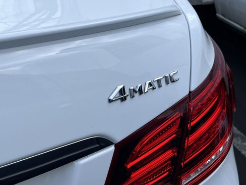 Used 2016 Mercedes-Benz E 400 4MATIC Coupe image 24
