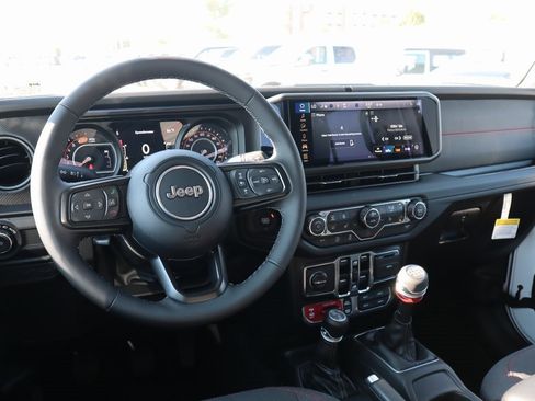 New 2025 Jeep Wrangler Unlimited Rubicon w/ Convenience Group image 2