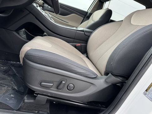 Used 2023 Hyundai Santa Fe SEL image 8