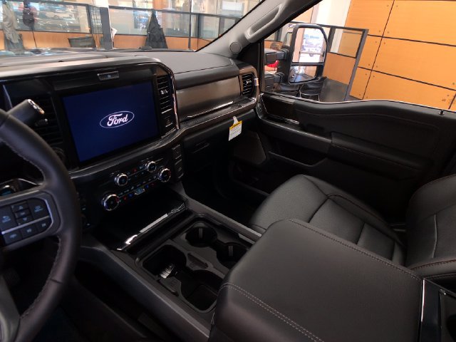 New 2027 Ford F250 Lariat w/ Lariat Premium Package AWD/4WD image 19