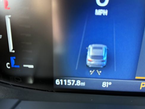 Used 2023 Ford Escape ST-Line FWD image 9