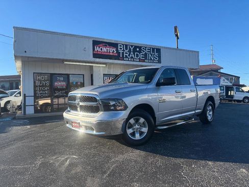 Used 2013 RAM 1500 Classic SLT image 36