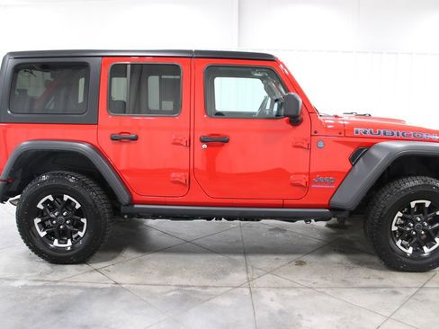 Used 2024 Jeep Wrangler Unlimited Rubicon 4xe image 11