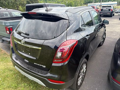 Used 2019 Buick Encore Sport Touring AWD/4WD image 6