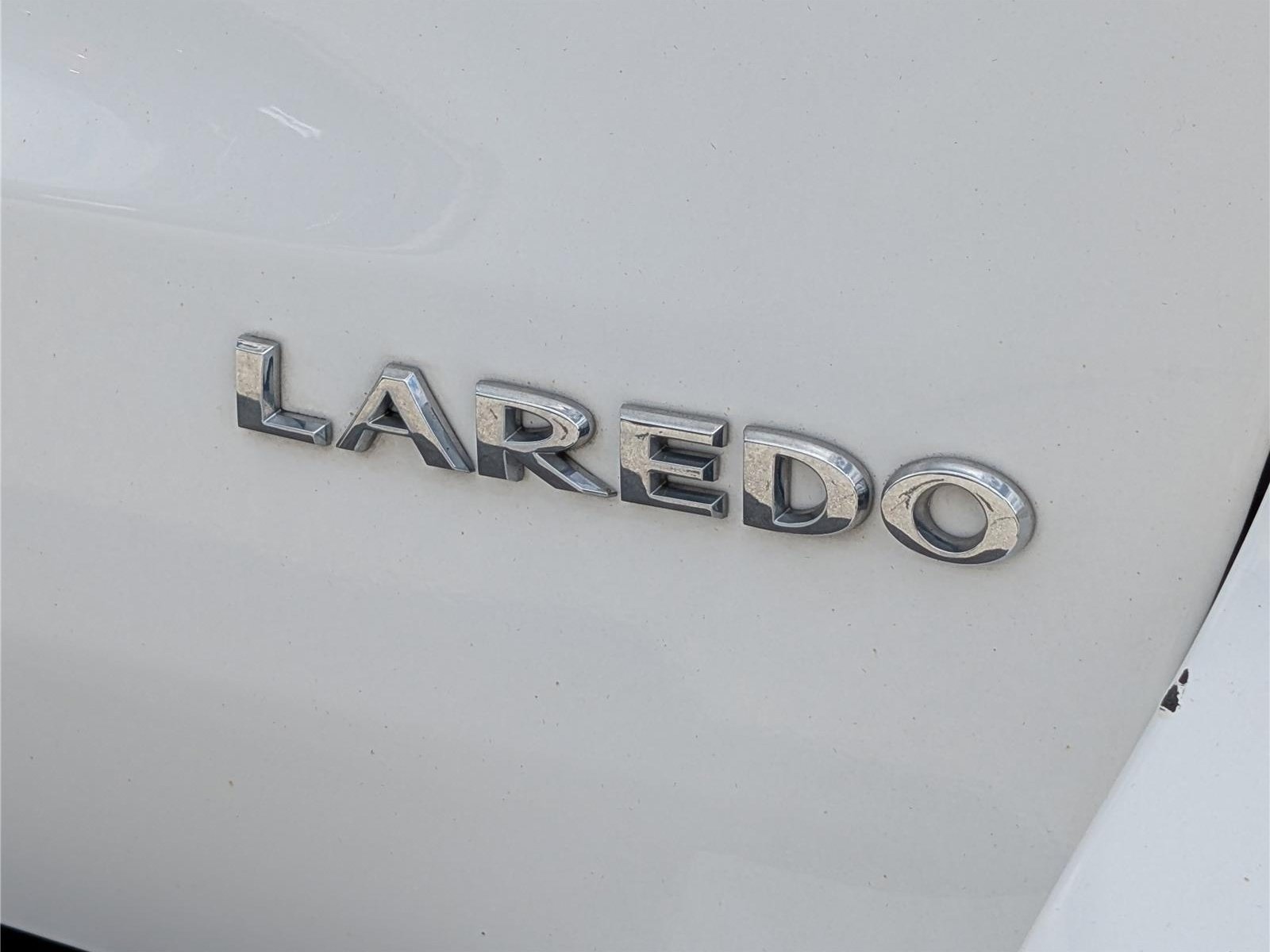 Used 2021 Jeep Grand Cherokee Laredo AWD/4WD image 10