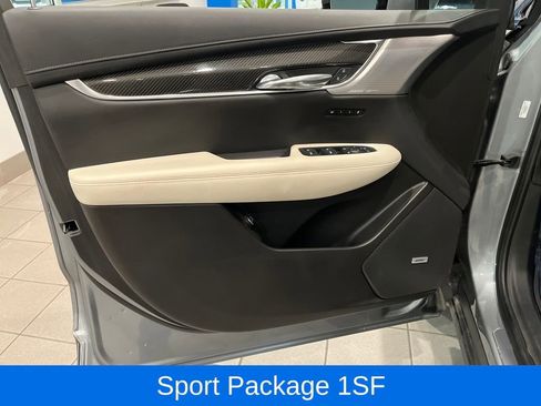 Used 2023 Cadillac XT6 Sport w/ LPO, Floor Liner Package image 13