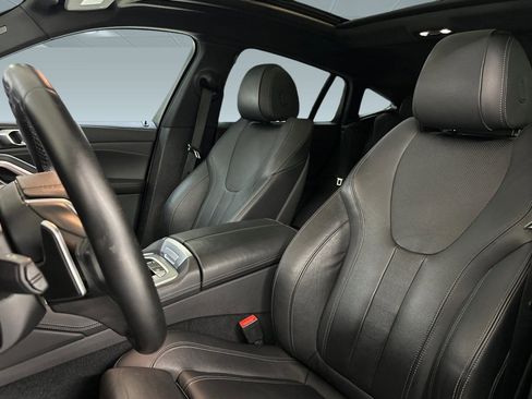 Used 2020 BMW X6 sDrive40i w/ Premium Package image 22