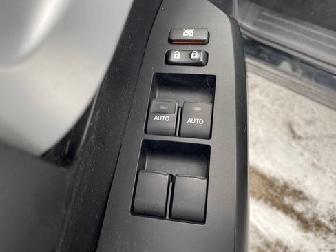 Used 2016 Toyota Tundra Limited image 22