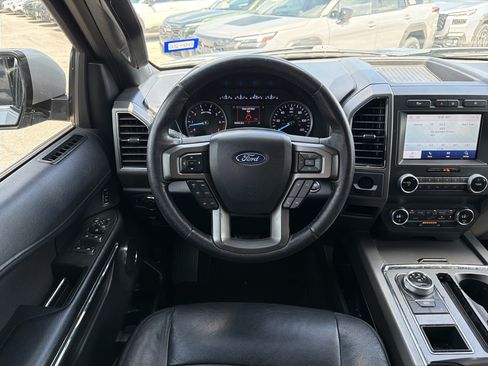 Used 2020 Ford Expedition XLT RWD image 11