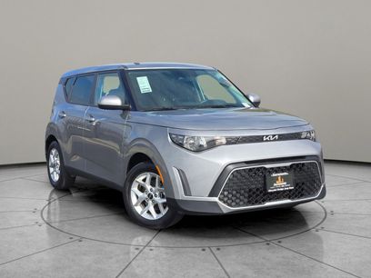 Used 2024 Kia Soul LX w/ Option Group 015