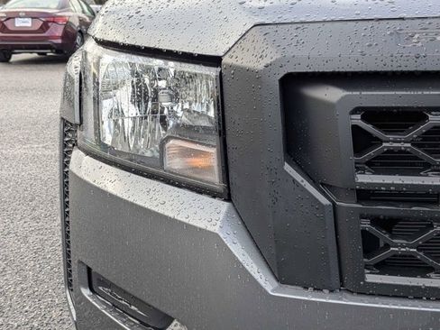 Used 2022 Nissan Frontier S w/ Technology Package image 10