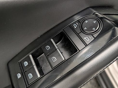 Used 2024 MAZDA CX-30 AWD 2.5 S w/ Select Sport Pkg image 10