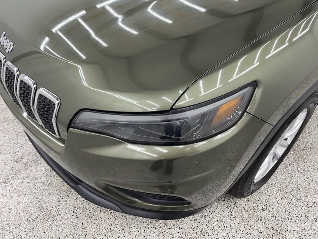 Used 2021 Jeep Cherokee Latitude FWD image 10