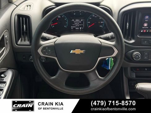 Used 2020 Chevrolet Colorado W/T w/ WT Convenience Package AWD/4WD image 13