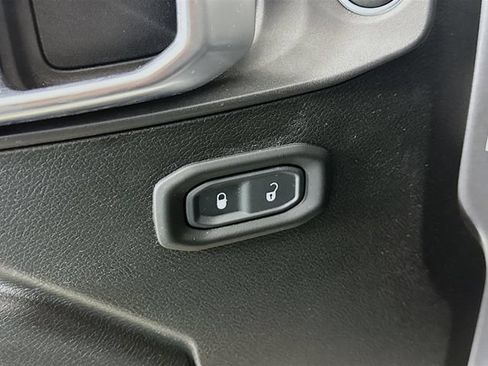 Used 2020 Jeep Gladiator Rubicon w/ Dual Top Group AWD/4WD image 19