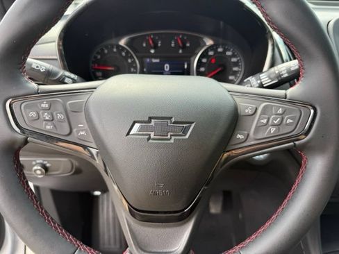 Used 2023 Chevrolet Equinox RS AWD/4WD image 18