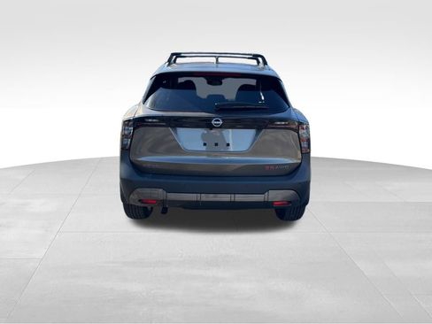 New 2025 Nissan Kicks SR w/ Illumination Package image 4