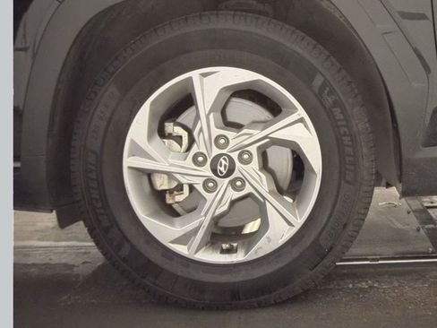 Used 2024 Hyundai Tucson SE FWD image 7