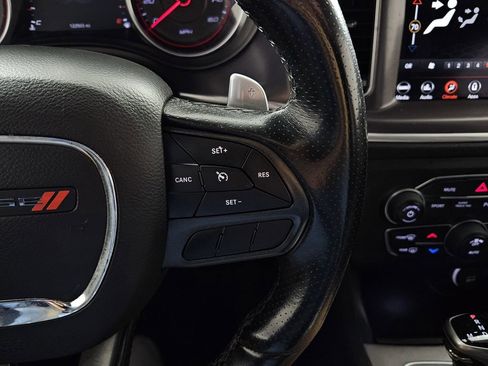 Used 2020 Dodge Charger R/T RWD image 21
