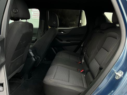 Used 2025 Chevrolet Equinox LT image 10