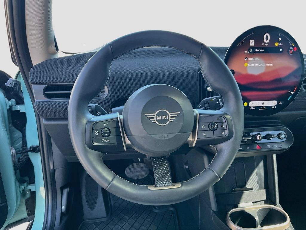 Used 2025 MINI Cooper S FWD image 11
