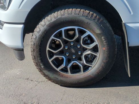 Used 2023 Ford F150 XLT w/ Equipment Group 302A High image 13