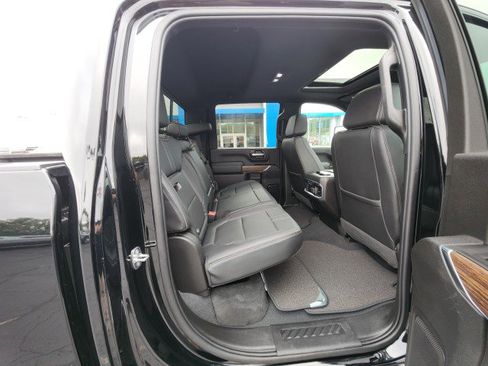 Used 2022 Chevrolet Silverado 2500 High Country w/ LPO, Hitch Package image 19