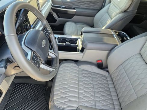 Used 2026 Ford F250 Platinum w/ Platinum Plus Package image 12
