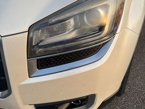 Used 2013 GMC Acadia SLT image 17