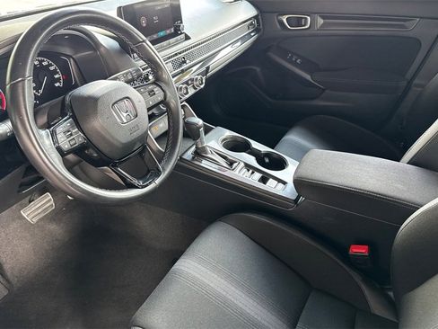 Used 2022 Honda Civic Sport image 9