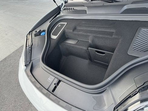 New 2025 Porsche Macan Turbo Electric image 34