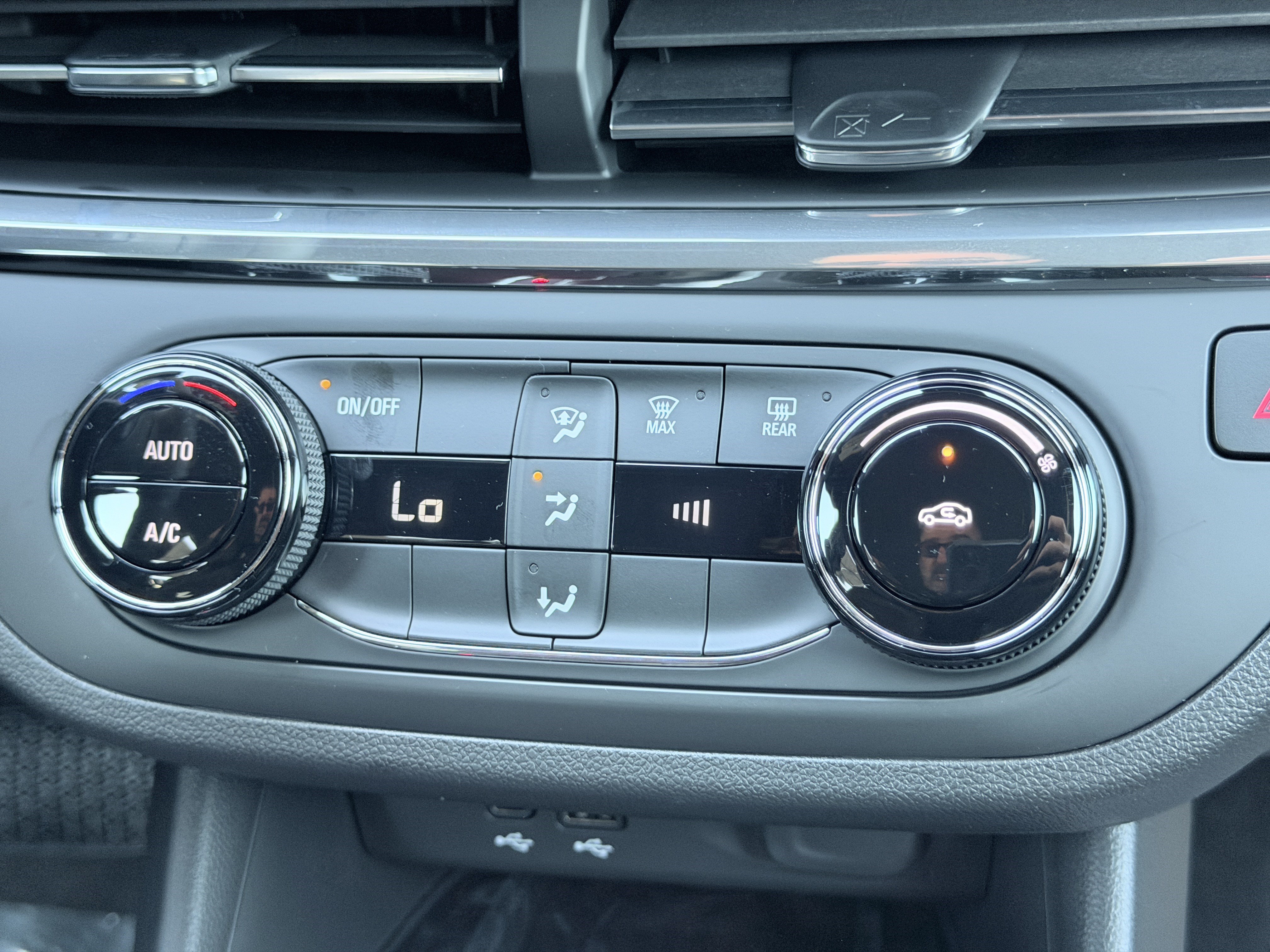 New 2026 Buick Envista Preferred w/ Convenience I Package FWD image 22