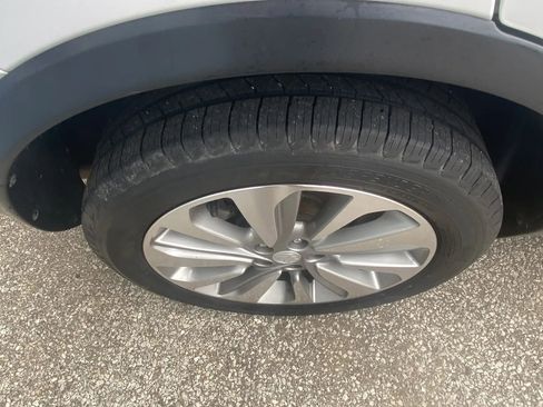 Used 2019 Buick Encore Preferred FWD image 16