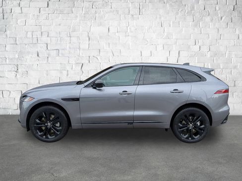 New 2026 Jaguar F-PACE R-Dynamic S image 3