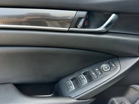 Used 2021 Honda Accord Sport Special Edition image 10