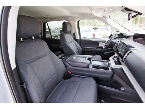 Certified 2025 Ford Expedition Max Active image 21