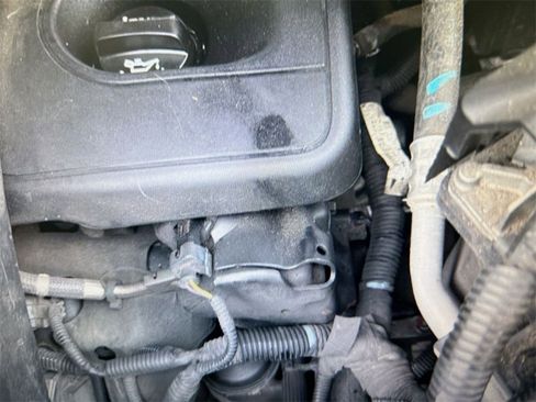 Used 2017 GMC Terrain SLE w/ Convenience Package image 33